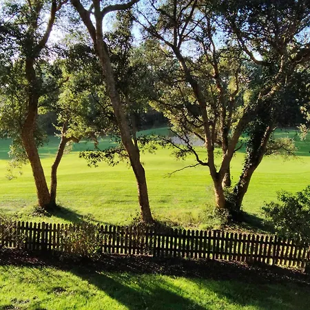 Le Fairway - T2 Piscines Golf *